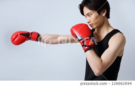 一名男拳擊手的形象 126662694