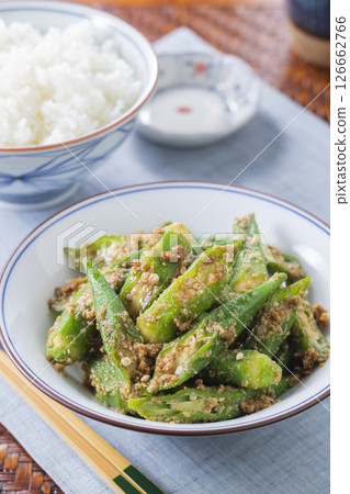 Okra's sesame Okra's sesame 126662766