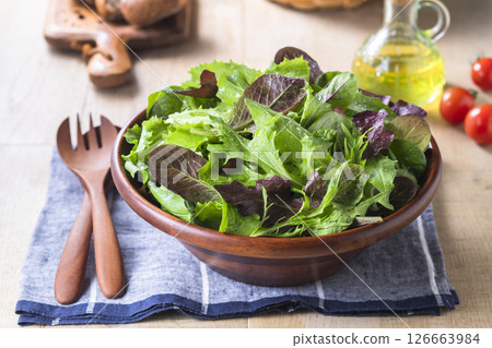 嬰兒葉 嬰兒葉 126663984