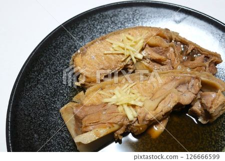 Boiled Bigeye Tuna Loin 126666599