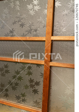 【復古素材】格子與昭和復古毛玻璃【岩手縣】 【復古素材】格子與昭和復古毛玻璃【岩手縣】 126670746