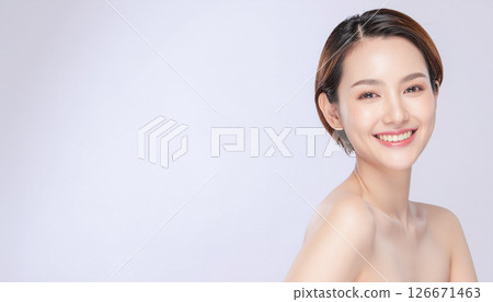 Beauty image of women in their 30s 126671463