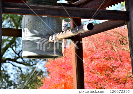 Bell tower of Kodai-ji Bell tower of Kodai-ji 126672295