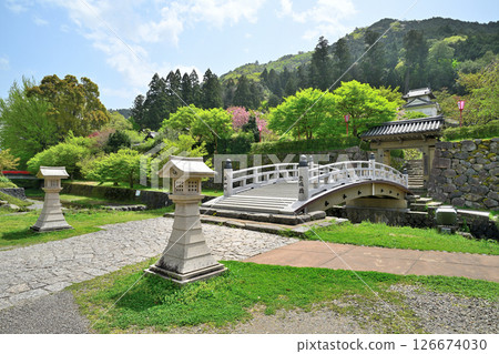 Little Kyoto of Tajima: Izushi Castle Ruins in Toyooka City Little Kyoto of Tajima: Izushi Castle Ruins in Toyooka City 126674030