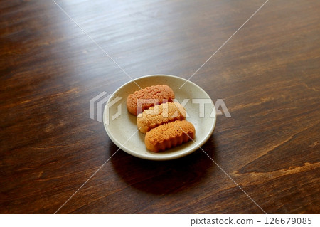 Chinsuko, a traditional Okinawan snack 126679085