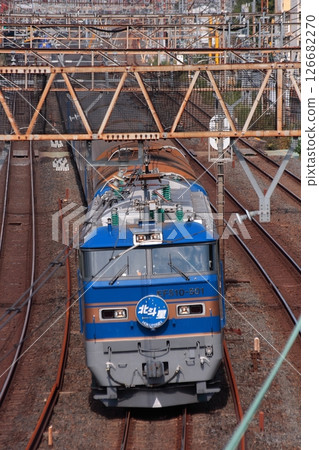 The sleeper express train Hokutosei, pulled by the EF510-501 locomotive, heads for its final destination, Ueno, after a long journey. Photographed on October 7, 2010 126682270