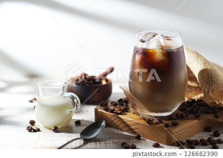 冰鎮歐蕾咖啡 冰鎮歐蕾咖啡 126682390