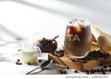 Iced Cafe Au Lait Iced Cafe Au Lait 126682395