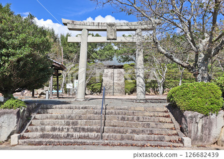 Omura Shrine in Suzenji, Yamaguchi City, dedicated to Omura Masujiro, the Meiji Restoration leader. 126682439