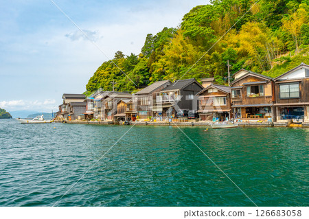 伊根舟之屋：初夏的京都 126683058