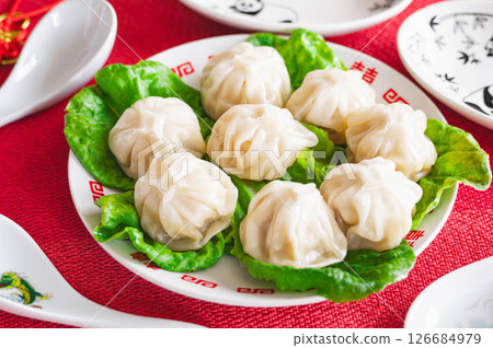 Xiaolongbao 126684979