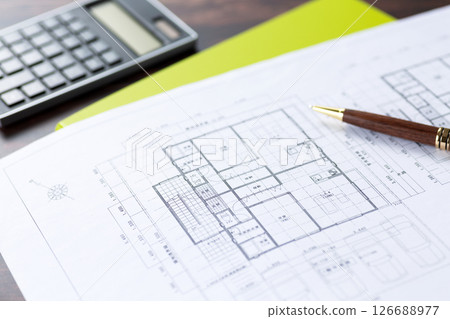House drawing and calculator House drawing and calculator 126688977