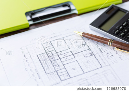 House drawing and calculator House drawing and calculator 126688978