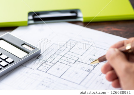House drawing and calculator 126688981
