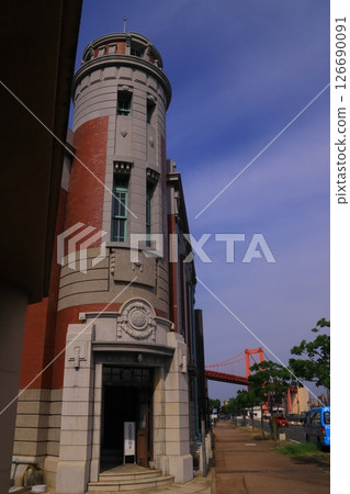 從市區望去的若戶橋（北九州市若松區） 126690091