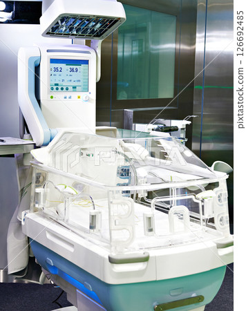 Therapeutic infant warmer Therapeutic infant warmer 126692485