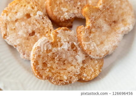 麵包幹圖片(庫存照片) 麵包幹圖片(庫存照片) 126696456