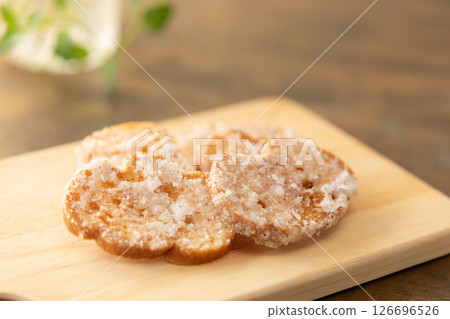 麵包幹圖片（庫存照片） 126696526