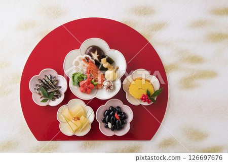 New Year dishes  126697676