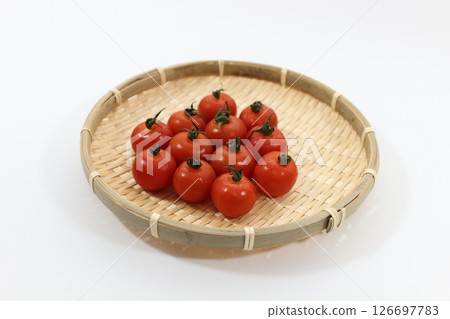 Bright cherry tomatoes, fresh and red Bright cherry tomatoes, fresh and red 126697783