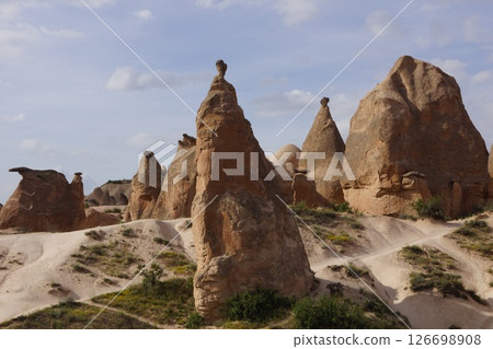 土耳其卡帕多西亞的德夫倫特山谷 土耳其卡帕多西亞的德夫倫特山谷 126698908
