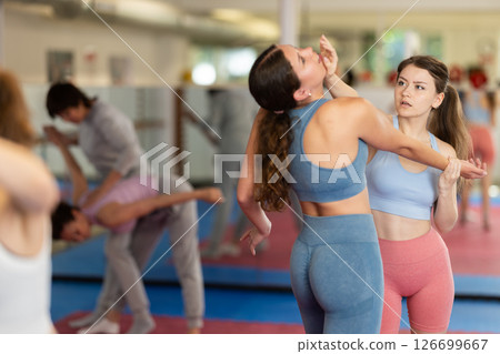 Women learn to punch in the face in training Women learn to punch in the face in training 126699667