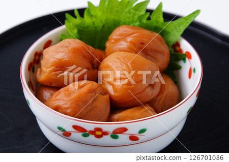 蜜汁南高梅 126701086