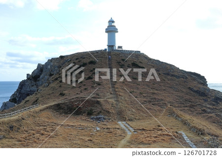 五島列島福江島的大瀨崎燈塔（長崎縣五島市） 126701728