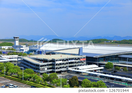 [Hiroshima Prefecture] Hiroshima Airport terminal on a clear day 126701944