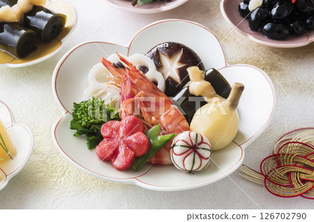 新年美食：燉蝦和蔬菜 126702790