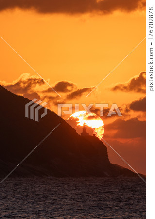 Sunset and Yakushima Lighthouse, Yakushima, offshore Alps (Autumn) Sunset and Yakushima Lighthouse, Yakushima, offshore Alps (Autumn) 126702878