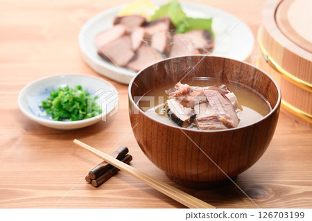 鰹魚味噌湯 126703199