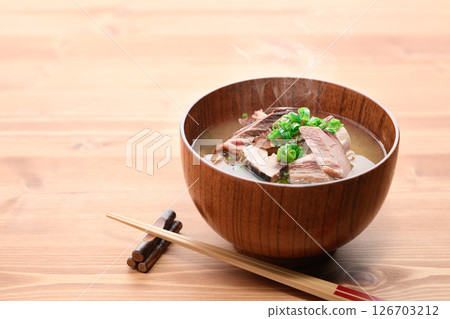 鰹魚味噌湯 126703212