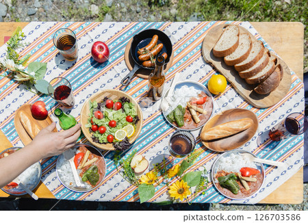 Camping meal 126703586