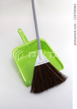 掃帚和灰塵收集器 126706962