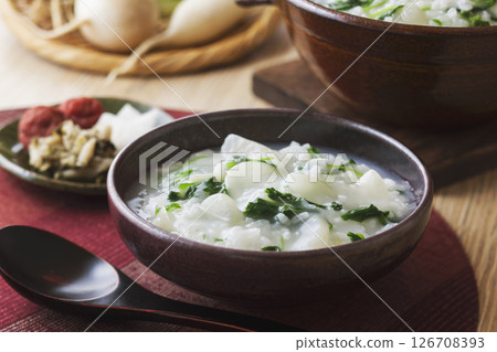 七種草藥 126708393