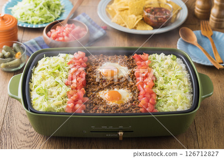 熱盤上的塔可飯 熱盤上的塔可飯 126712827