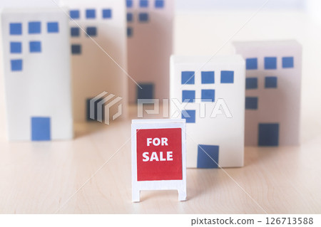 待售房地產/建築物/公寓 126713588