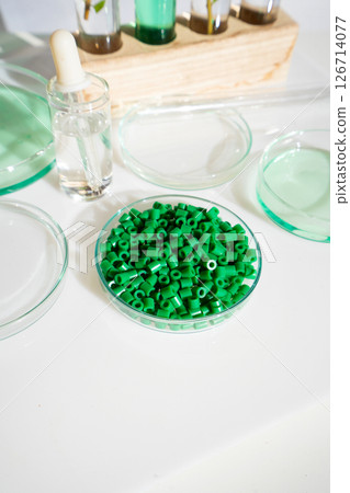 Reusable plastics concept 126714077