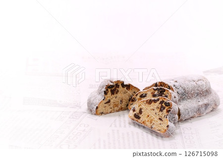 Stollen, German sweet bread, light background Stollen, German sweet bread, light background 126715098