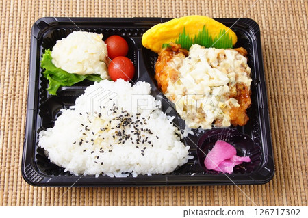 Chicken Nanban Bento box lunch Chicken Nanban Bento box lunch 126717302