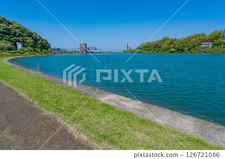 Shiga Prefecture: Walking trail along the Seta River Shiga Prefecture: Walking trail along the Seta River 126721086
