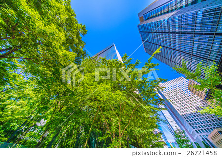 日本東京城市景觀，俯瞰大手町森林和其他地區。新時代的一線希望…=5月28日 126721458