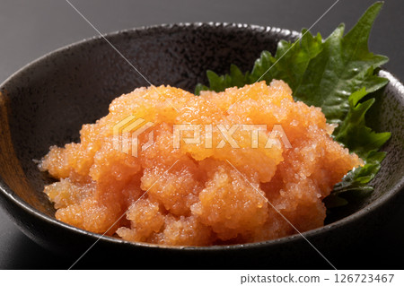 鯡魚子和鱈魚子混合在一起 126723467