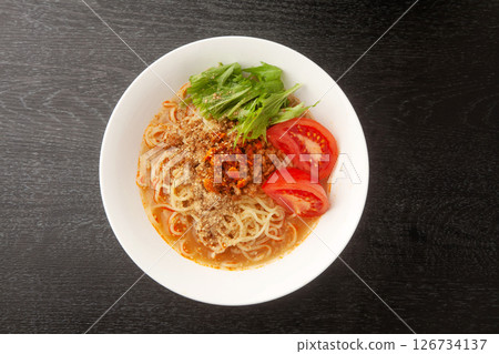 Cold noodles 126734137