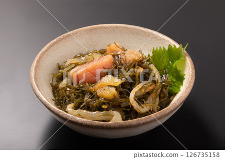 明太子博多漬(魷魚刺身配海帶) 明太子博多漬(魷魚刺身配海帶) 126735158