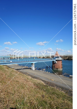 Kanamachi Water Purification Plant Intake Tower Pointed Hat Kanamachi Water Purification Plant Intake Tower Pointed Hat 126737961