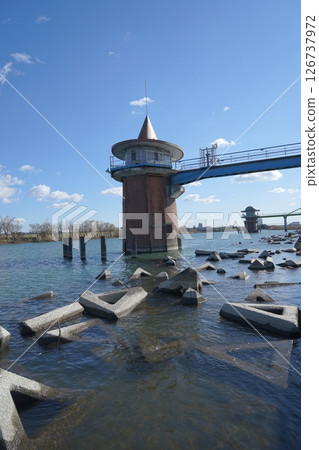 Kanamachi Water Purification Plant Intake Tower Pointed Hat Kanamachi Water Purification Plant Intake Tower Pointed Hat 126737972