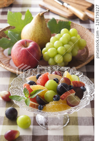 Fruit platter 126739227
