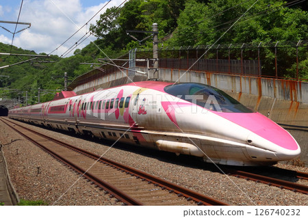 山陽新幹線 500 系列（Hello Kitty 新幹線） 126740232